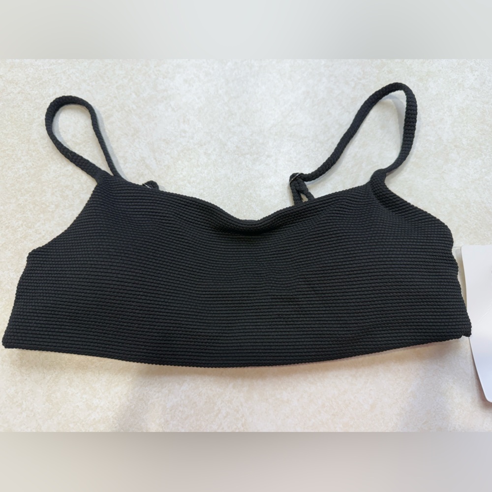 ATHLETA NWT SCOOP PIQUE BIKINI TOP!